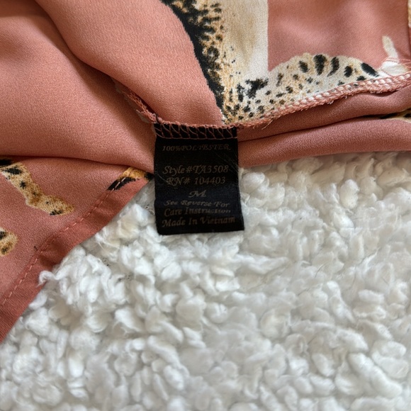 Pink top M - Picture 8 of 10